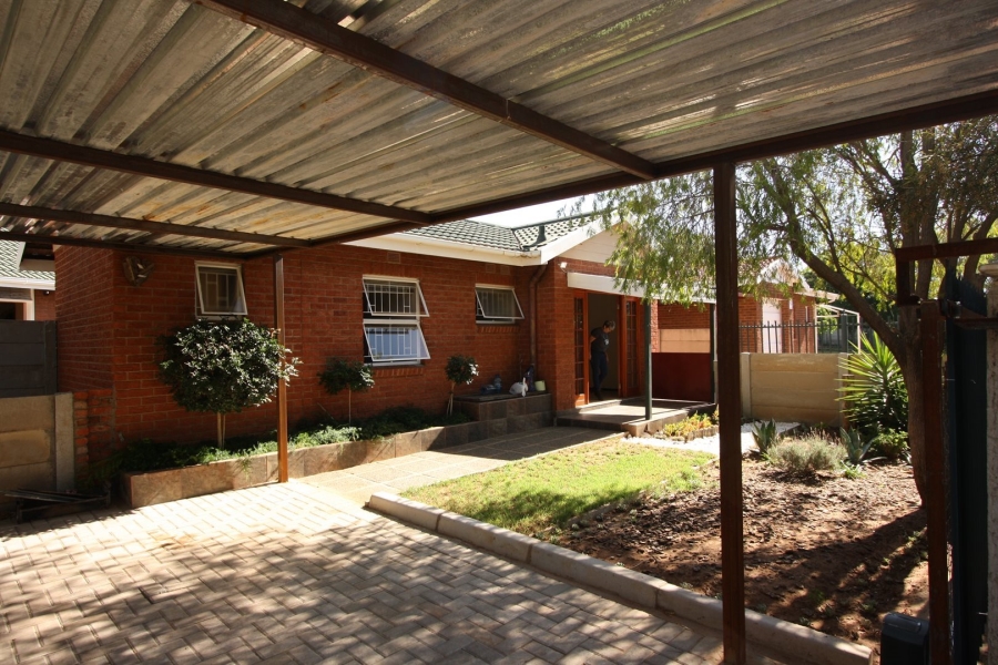 1 Bedroom Property for Sale in Riebeeckstad Free State
